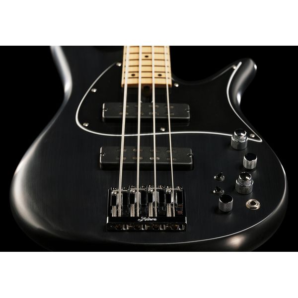 Fodera Monarch Standard 4 Classic BLK