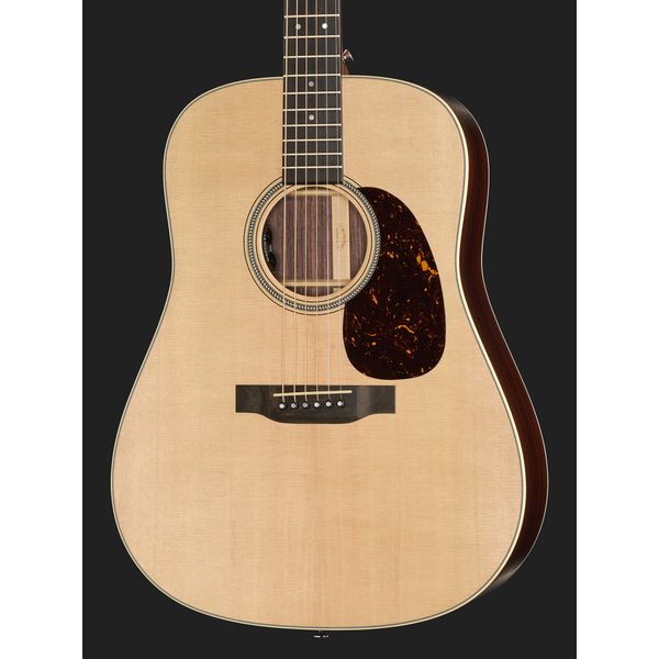 Martin Guitars D-16E-01 2024