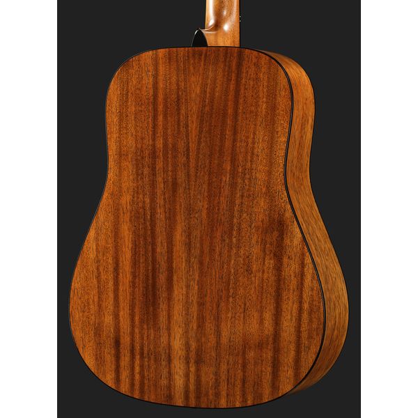 Martin Guitar D-16E-02 2024