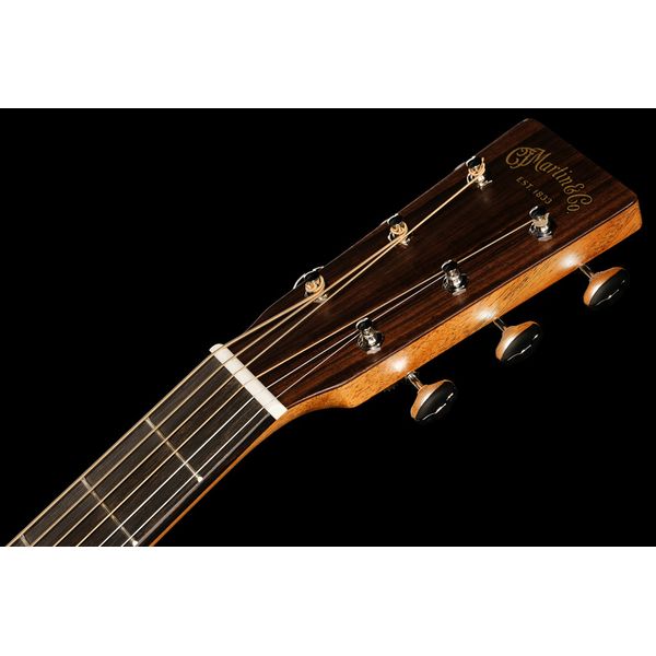 Martin Guitar D-16E-02 2024