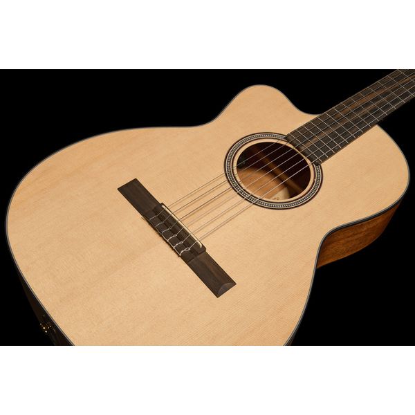 Martin Guitars 000C12-16E Nylon LH 2024