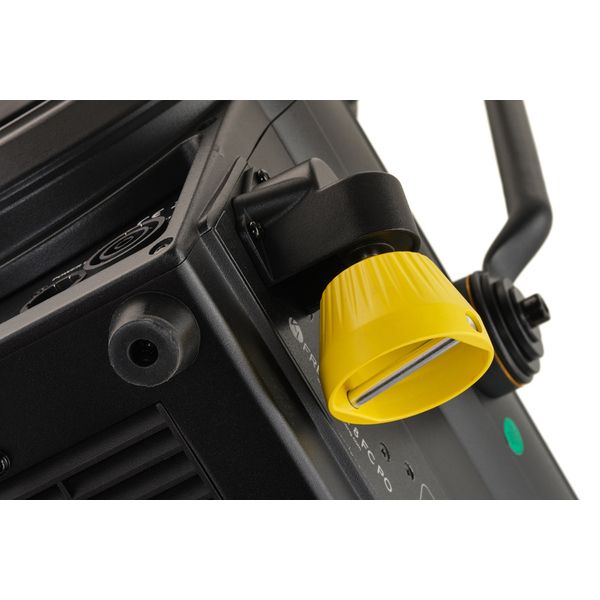 Elation KL Fresnel 8 FC P.O.