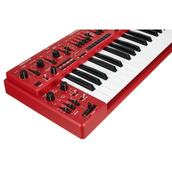 Behringer MS-1 MKII Red