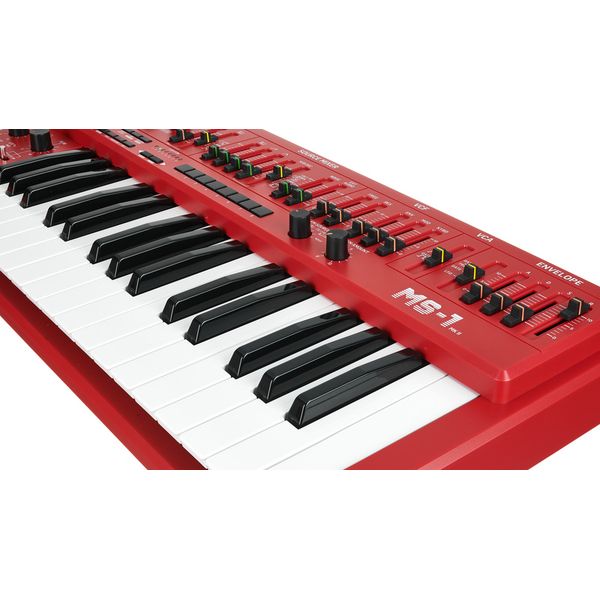 Behringer MS-1 MKII Red