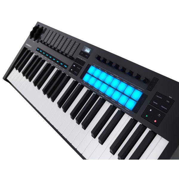 Novation Launchkey 49 MK4