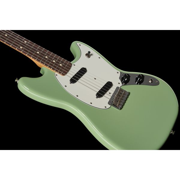 Fender Player II Mustang RW BCG