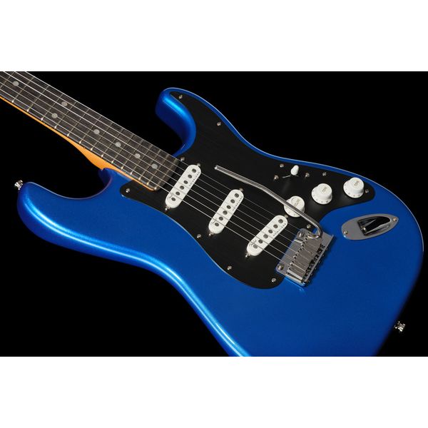 Fender Am Ultra II Strat EB NBL