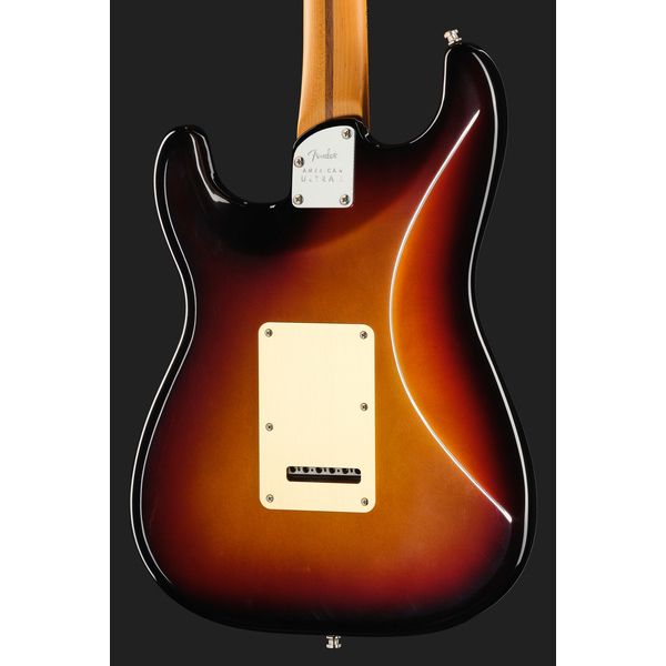 Fender Am Ultra II Strat HSS EB UBST