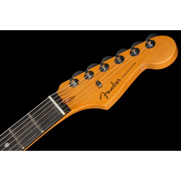 Fender Am Ultra II Strat HSS EB UBST