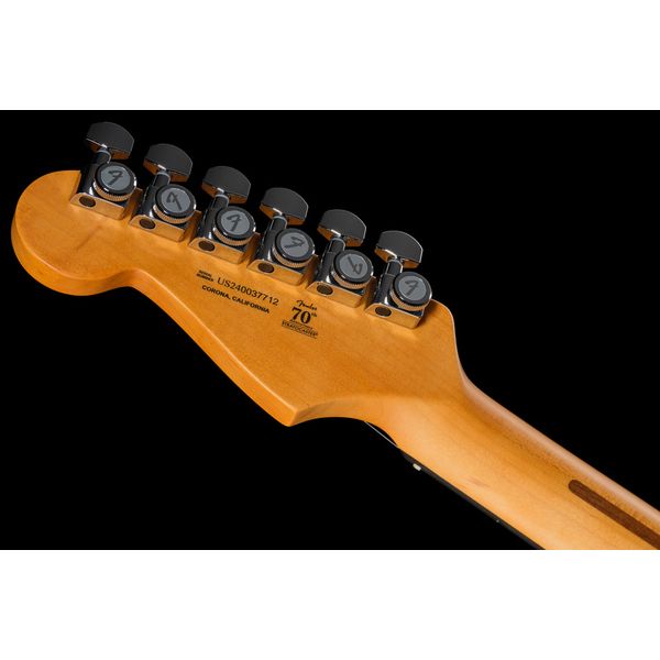 Fender Am Ultra II Strat HSS EB NBL