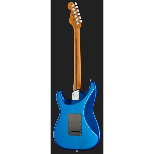 Fender Am Ultra II Strat HSS EB NBL