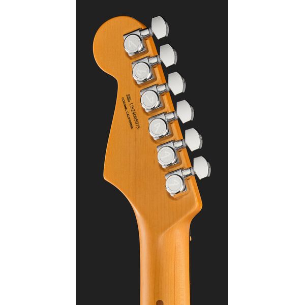 Fender Am Ultra II Strat HSS EB TXT