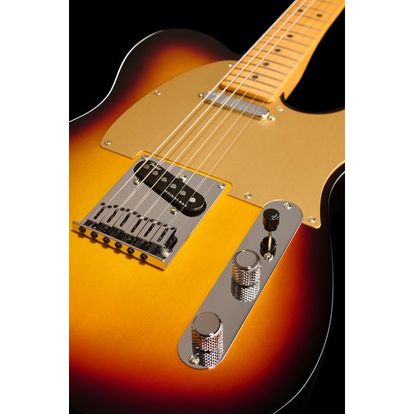 Fender Am Ultra II Tele MN UBST