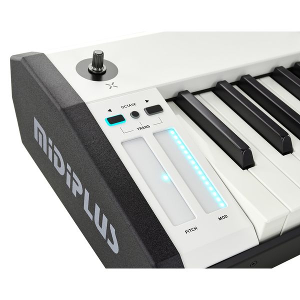 Midiplus X8H III