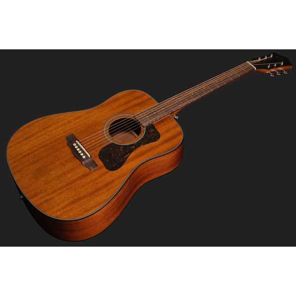 Guild D-320 Nat