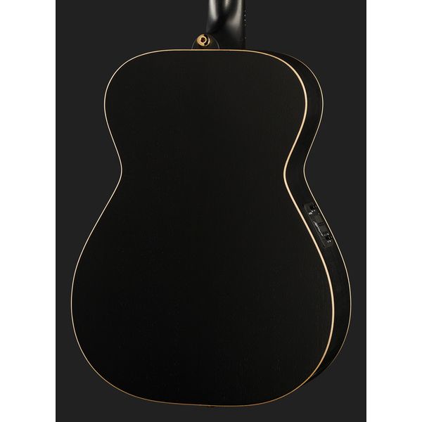 Maton EBG 808 Artist Black Satin