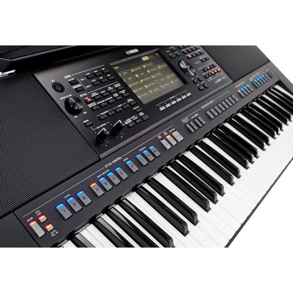 Yamaha PSR-SX720