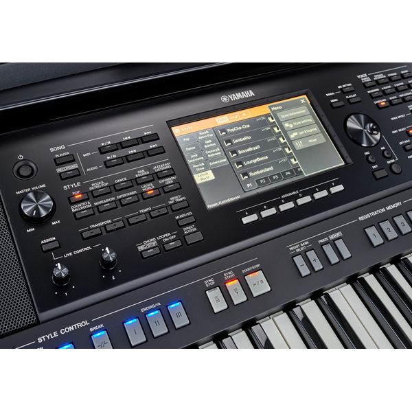 Yamaha PSR-SX720