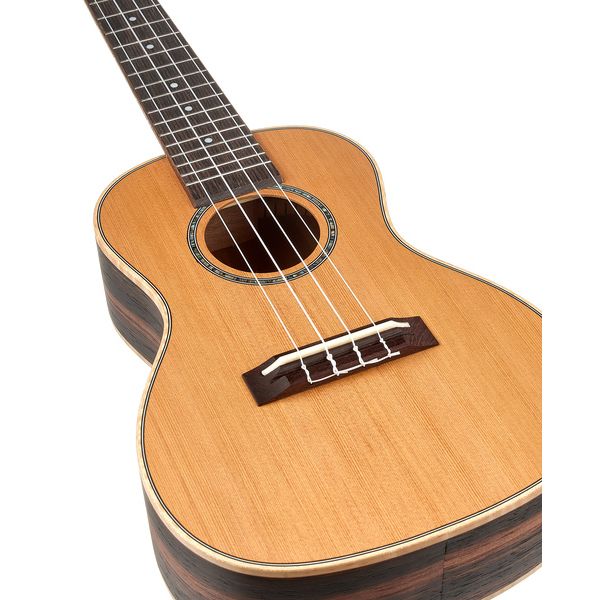 Harley Benton Hawaii Cedar Concert Uk Bundle