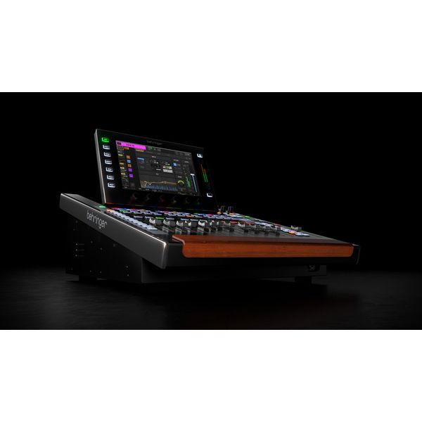 Behringer WING Compact