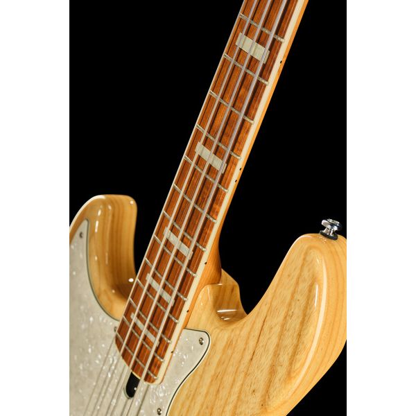 Marcus Miller V8-4 NT LH