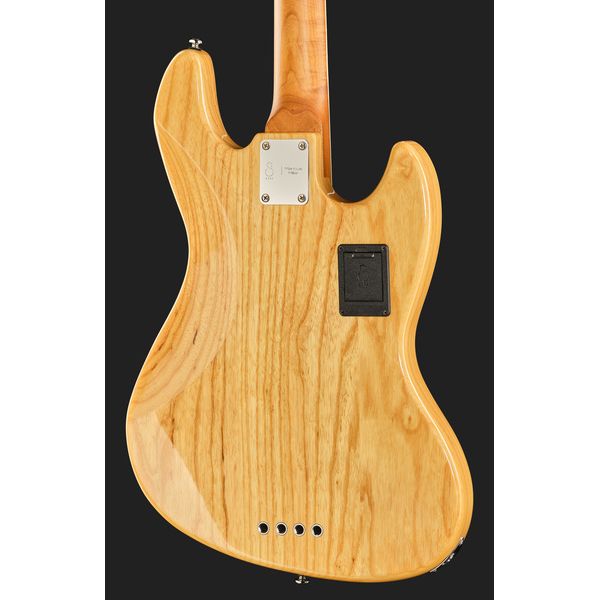 Marcus Miller V8-4 NT LH