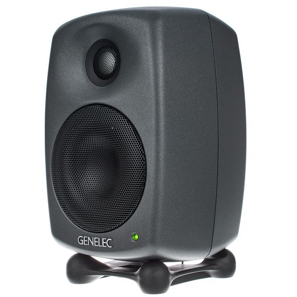 Genelec 8020 DPM ARC Studio Bundle