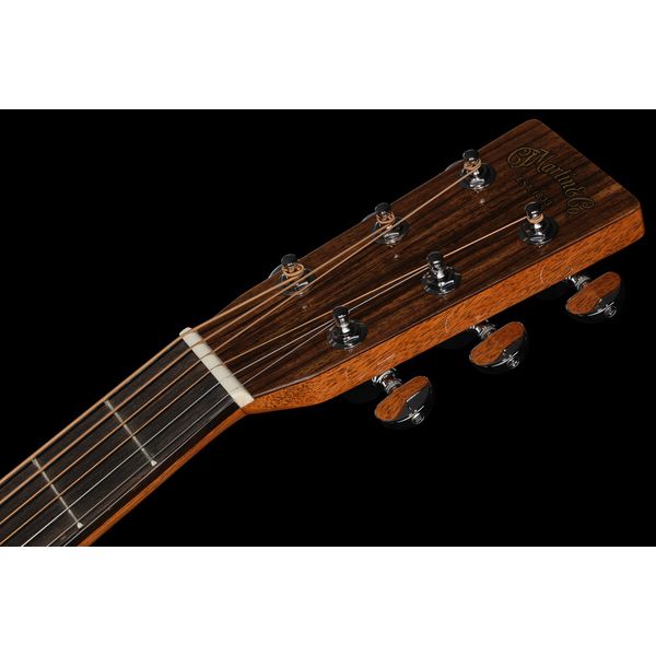 Martin Guitar M-6 Johnny Marr