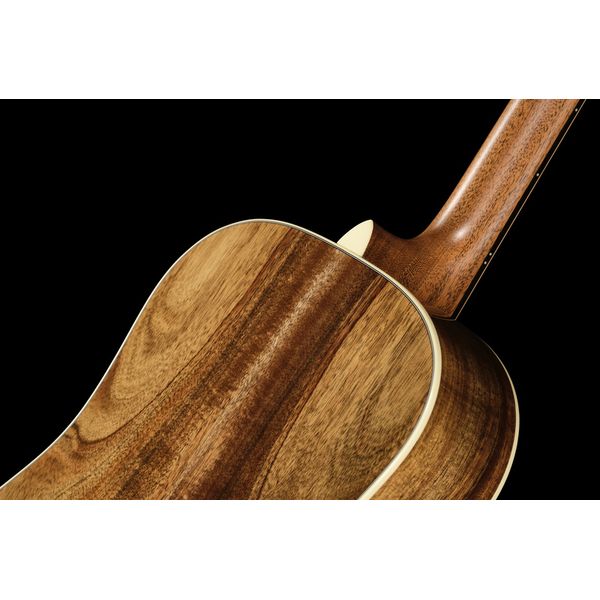 Martin Guitar O'ahu HG-28