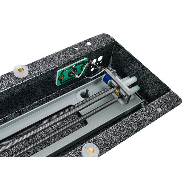 TAD 9AB2C1B Reverb Tank