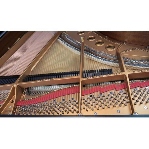 Steinway & Sons M-170