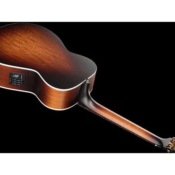 Maton Troubadour Traditional