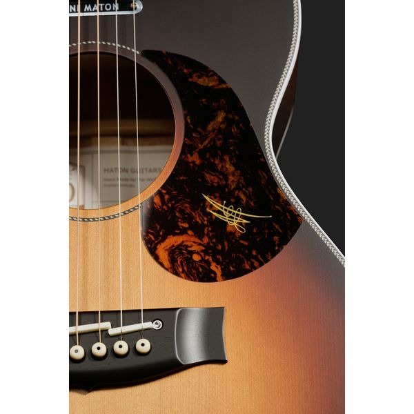 Maton Troubadour Mini