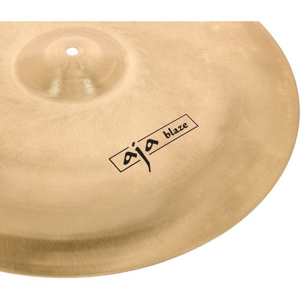 Zultan 19" Aja Blaze Crash