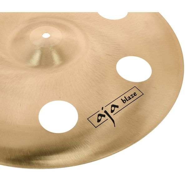 Zultan 18" Aja Blaze Holey Crash