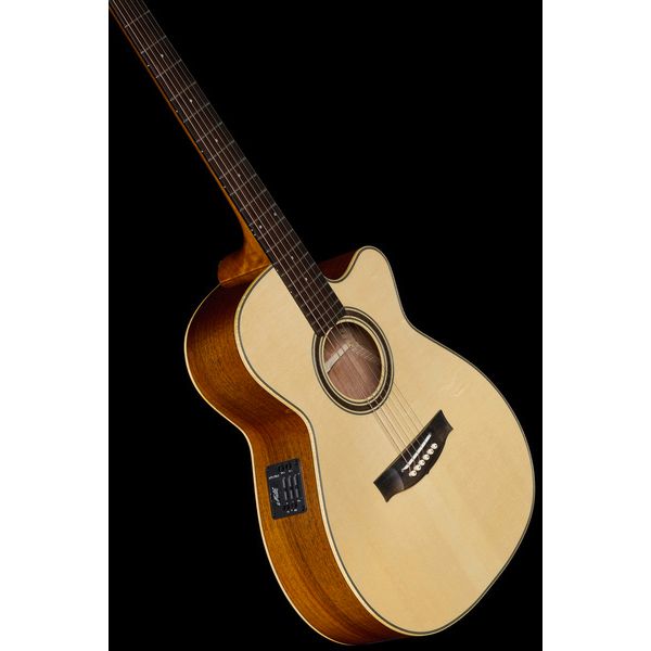 Maton Masterbuilt LE May