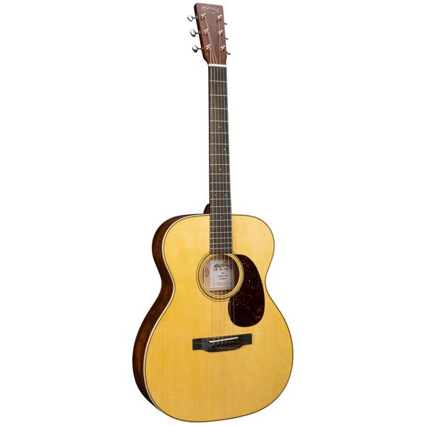 Martin Guitars Cherry Hill 000