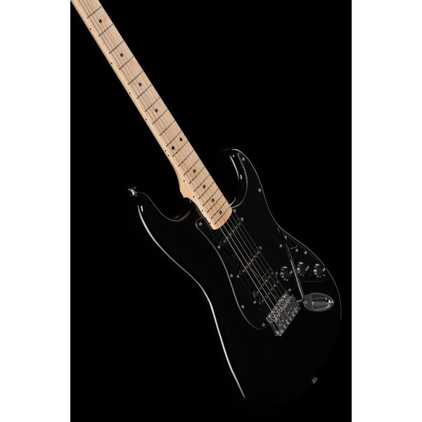 Squier Sonic Strat HSS Black Set