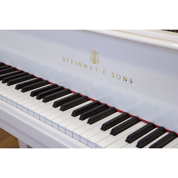 Steinway & Sons M-170 White