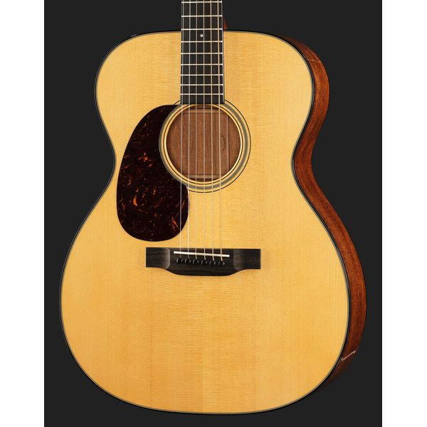 Martin Guitar 00018 LH
