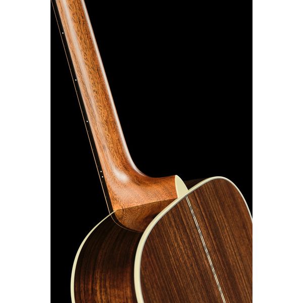 Martin Guitar OM28 LH
