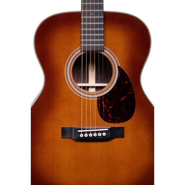 Martin Guitar OM28 Ambertone