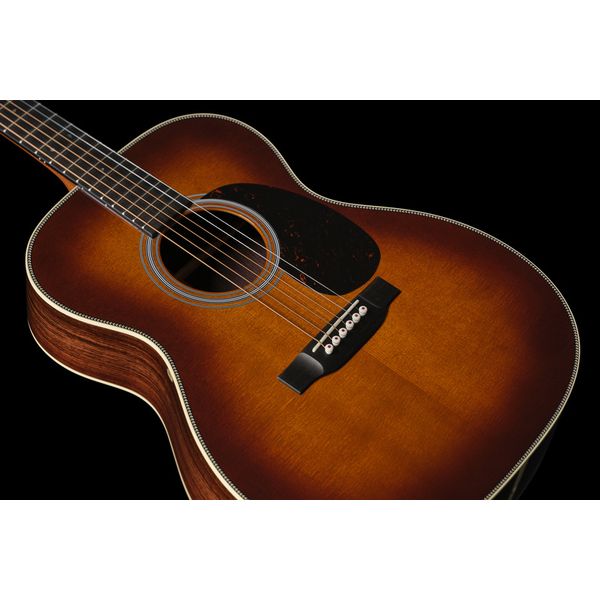 Martin Guitar 00028 Ambertone