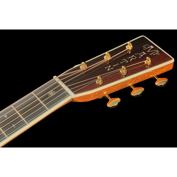 Martin Guitar 00042