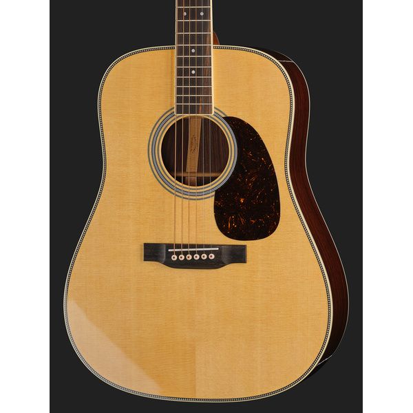 Martin Guitar HD35