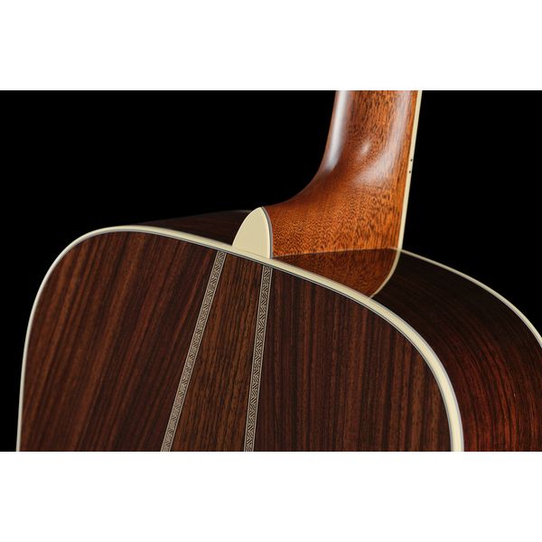 Martin Guitar HD35