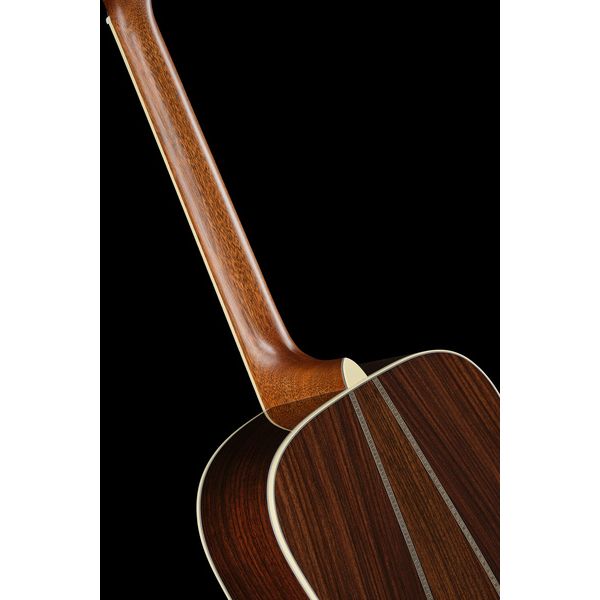 Martin Guitar HD35