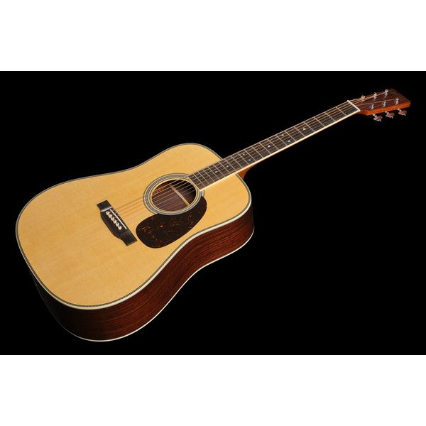 Martin Guitar HD35