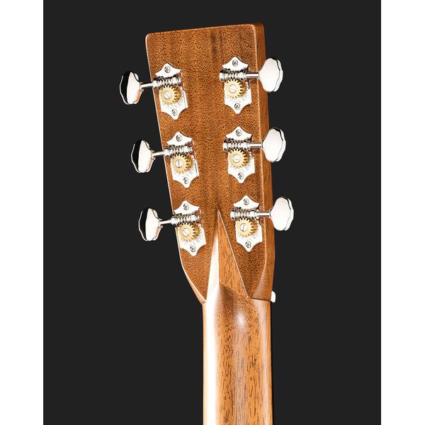 Martin Guitar HD28 Sunburst