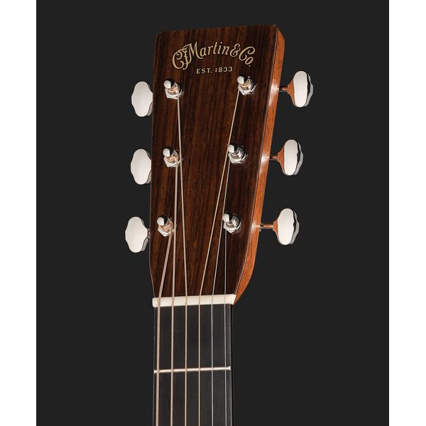 Martin Guitar 0028